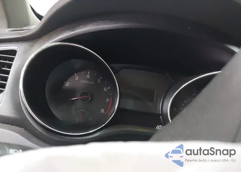 2016 Kia Sedona Lx из США, поврежденный, VIN KNDMB5C19G6111022